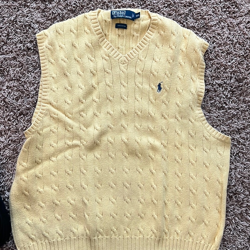 Polo sweater vest very good condition